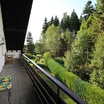 Apartment Frei 1 *