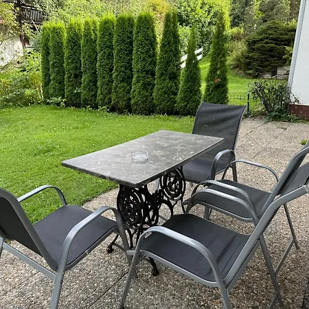 Frei 1 Apartment