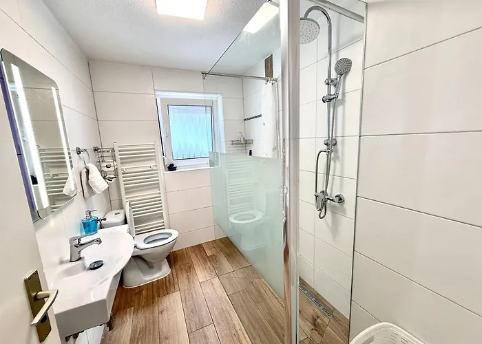 아파트 Frei 1 힌터짤텐